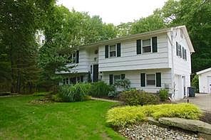 1st image of 49 N Lorna Lane