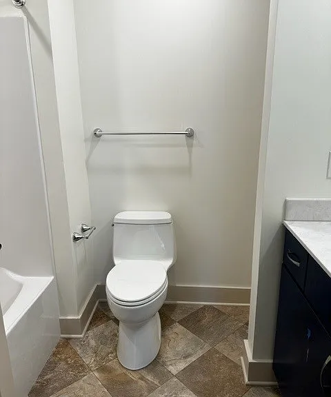 1129 E Main St #210 — Photo 4