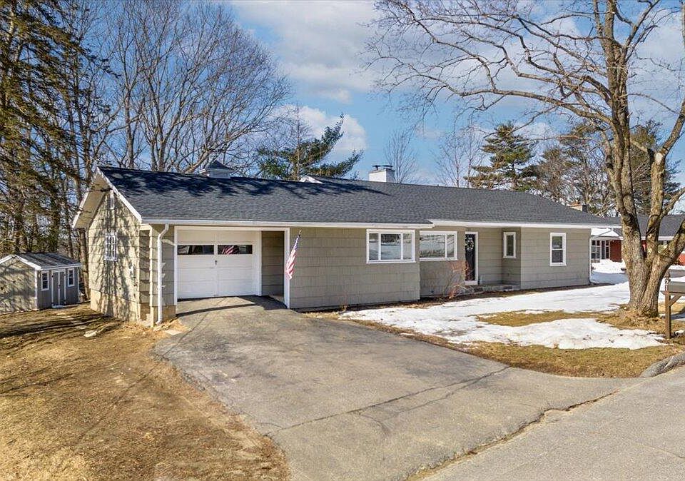 21 Delcliffe Lane, Lewiston, ME 04240 Zillow