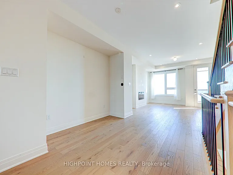 641 Port Darlington Rd #20 — Photo 14