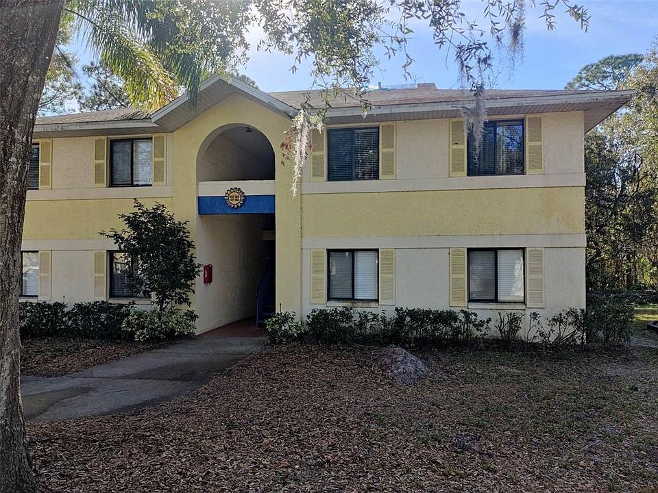 1st image of 90 HIDDEN LAKE DRIVE #184
