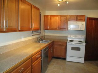 902 Copeland Rd, Columbus, OH 43212