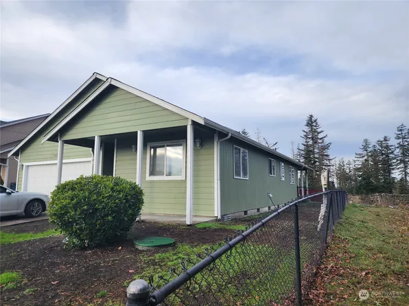 9807 Greenleaf Loop SE, Yelm, WA 98597