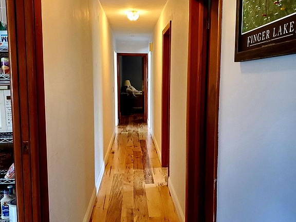 5th image of 58 Scammell St