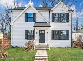 111 Clinton Pl, Tinton Falls, NJ 07724