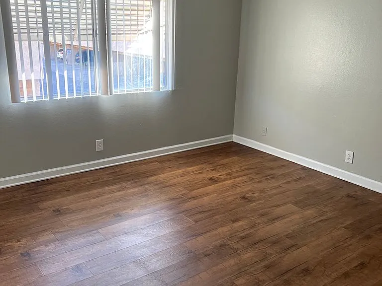 25585 New Chicago Ave — Photo 13