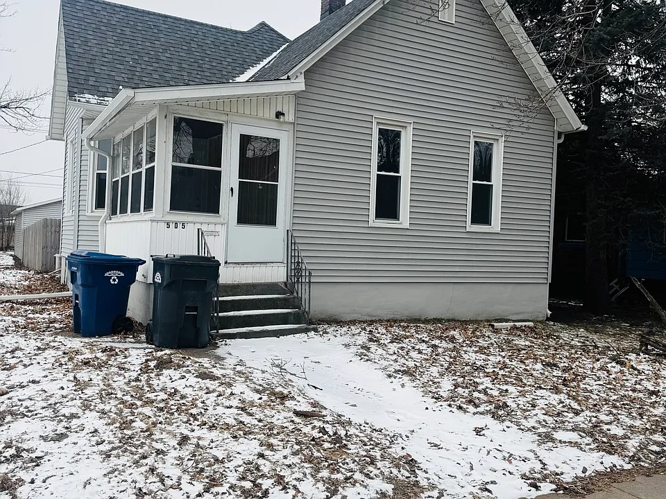 505 5th Ave N