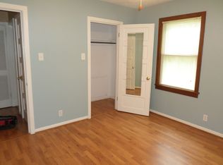 2404 Stagg Hill Rd, Manhattan, KS 66502