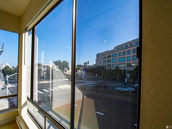 3rd image of 2416 Geary Blvd #1