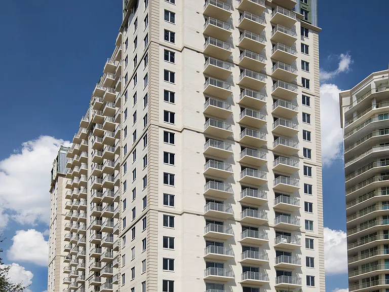 Olympus Harbour Island — Photo 45