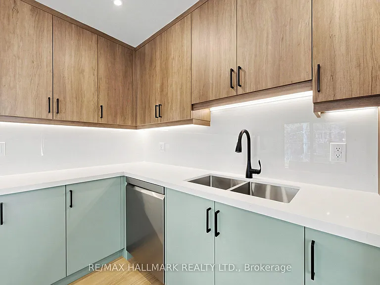 367 Woodmount Ave #2 — Photo 18
