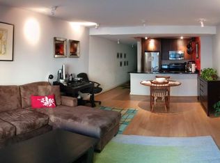 1423 Newton St NW APT 304, Washington, DC 20010