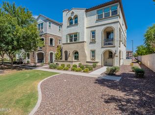 2792 S Harmony Ave, Gilbert, AZ 85295