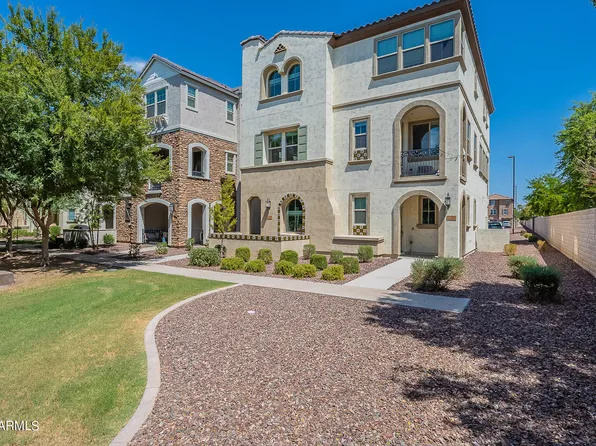 2792 S HARMONY Avenue, Gilbert, AZ 85295