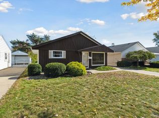 7885 Monroe Blvd, Taylor, MI 48180