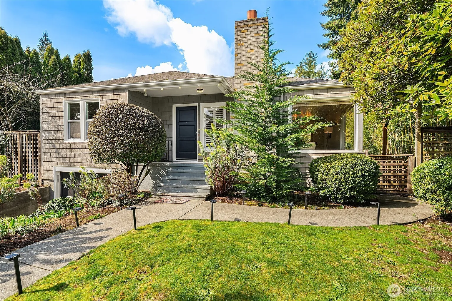 10315 23rd Avenue NE photo 1