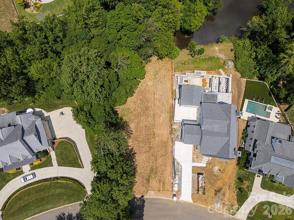 2nd image of 6538 Sharon Hills Rd