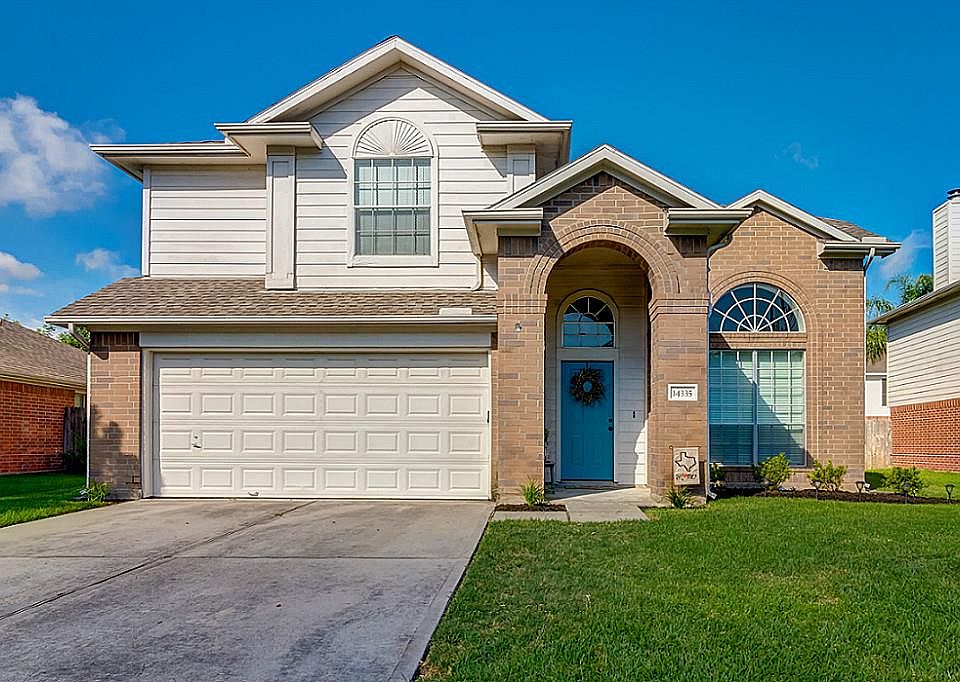1st image of 14335 Pelican Marsh Dr