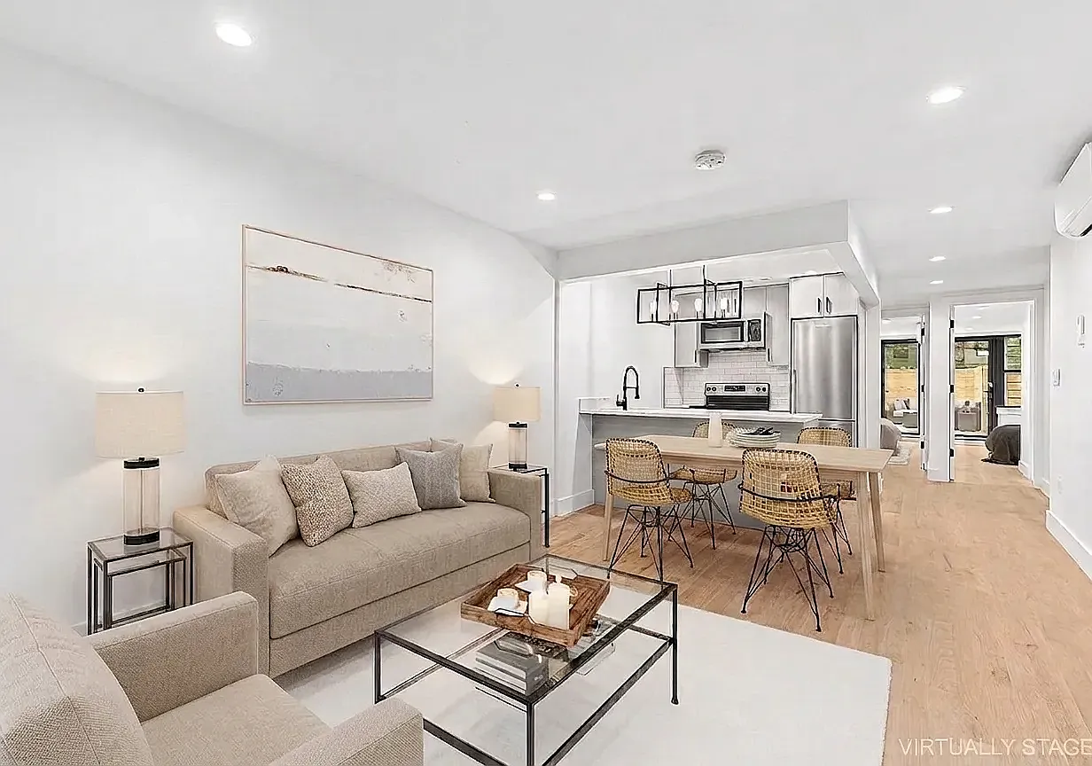 162 Cornelia Street — Photo 2