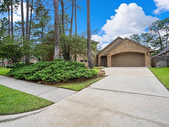 The home has 4,026 Sq.Ft of living space and has two full size garage spaces and plenty of parking for family and guests, in the backyard is a pool, raised spa and two nice covered patios.