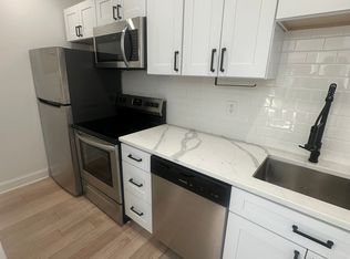 27 E Front St, Media, PA 19063