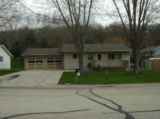 1010 Wahlen Valley Rd NE, Chatfield, MN 55923