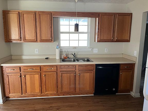 2nd image of 155 Millwood Dr
