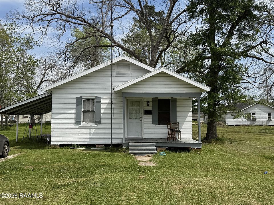 1st image of 116 N Avenue L