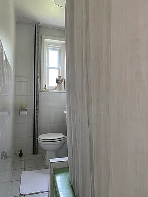 Rented by Compass | media 6