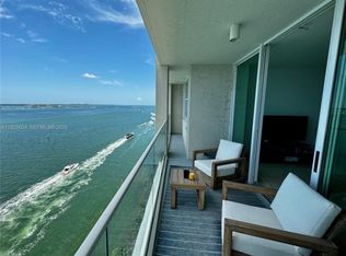 800 Claughton Island Dr APT 1502, Miami, FL 33131