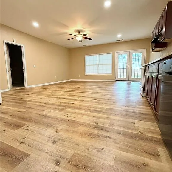 4831 Oak Path — Photo 7