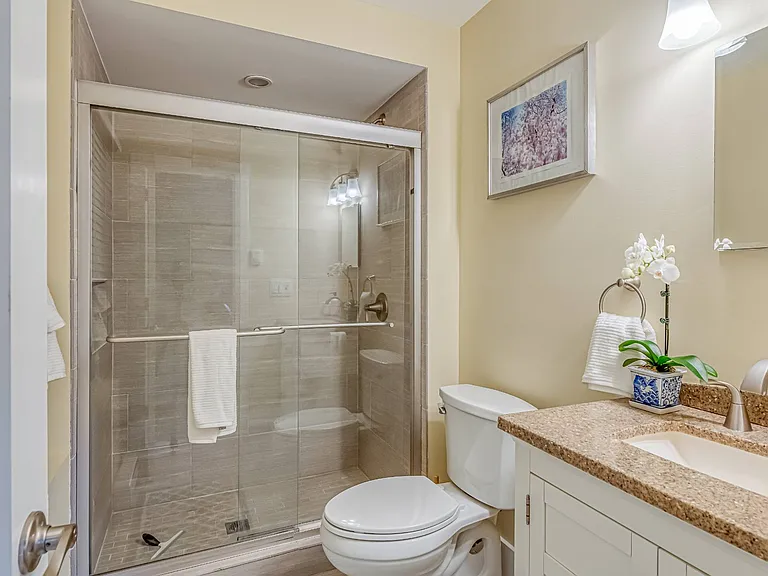 55 Shinnecock Rd #A — Photo 13