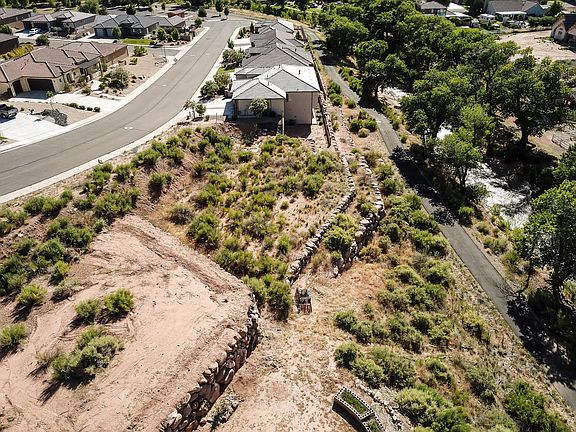 3rd image of 237 E Glen Canyon St #40