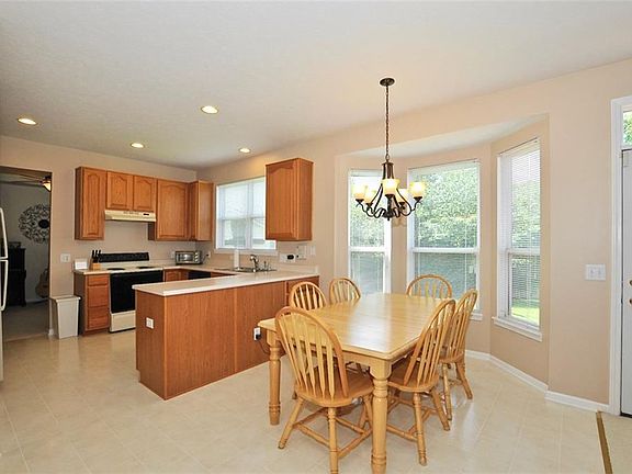 2nd image of 18767 Stockton Dr