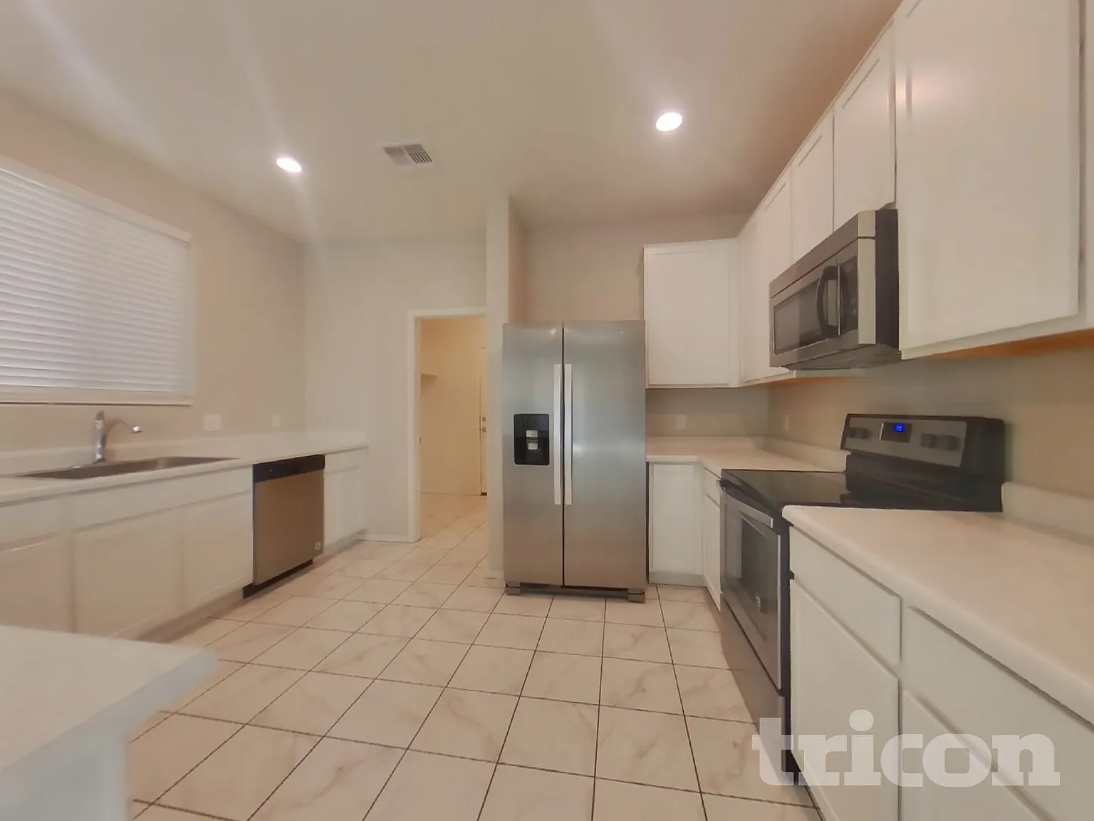 18249 N Clarence Lane Maricopa AZ — Photo 4