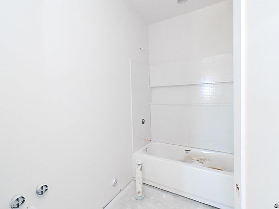 4th image of 3559 S Dana Dr
