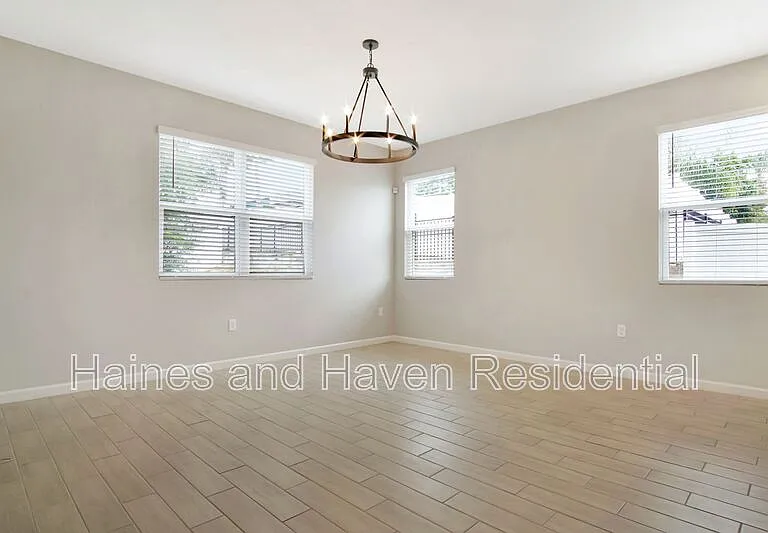 840 Blue Creek Dr — Photo 7