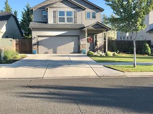 1048 Pendleton Dr, Medford, OR 97501