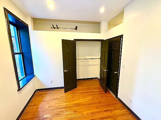 3rd image of 167 Mott St APT 1D