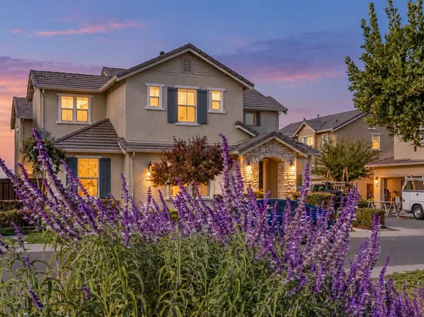 5617 Boone Park Dr, Riverbank, CA 95367