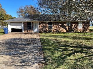 202 Spur Ranch Rd, Trinidad, TX 75163
