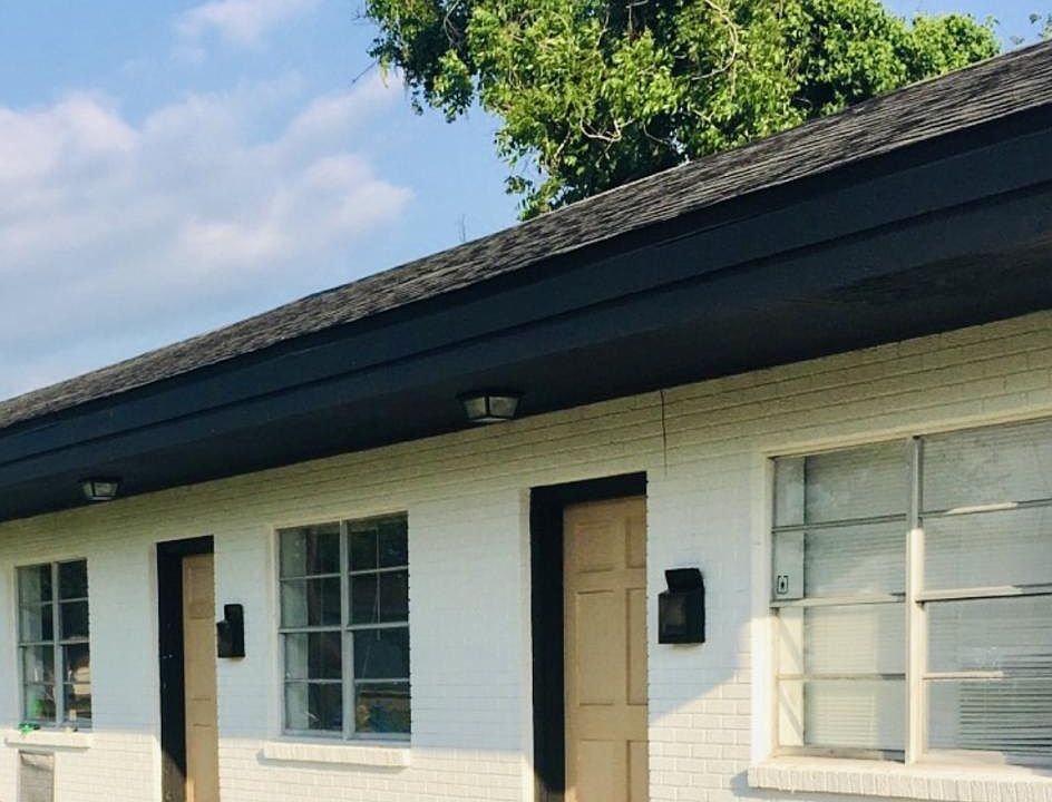 1st image of 1628 Buron St #5