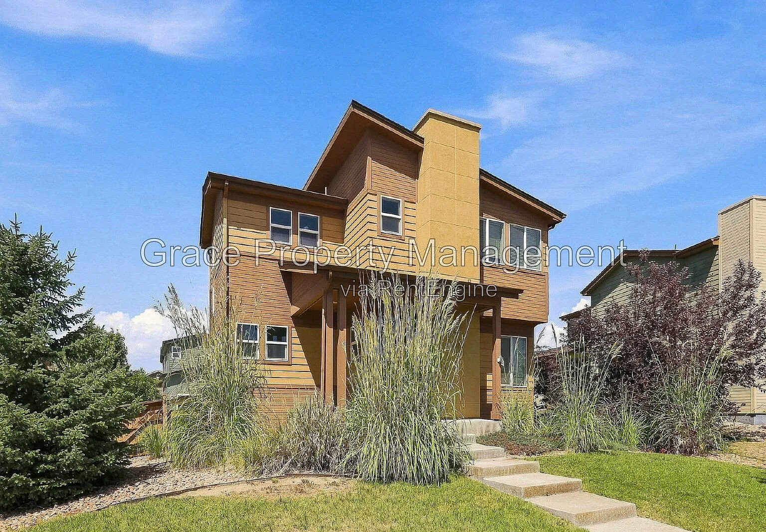 3 bed, 2.5 bath, 1929 sqft, $2,995 — Photo 2