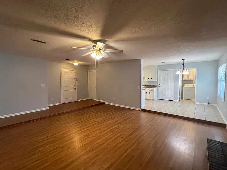 301 Choctaw Rd #1 — Photo 5