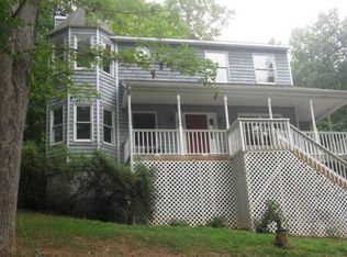 113 Wendover Ln, Charlottesville, VA 22911