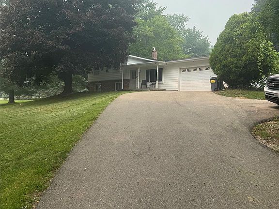 3rd image of 12335 Erika St