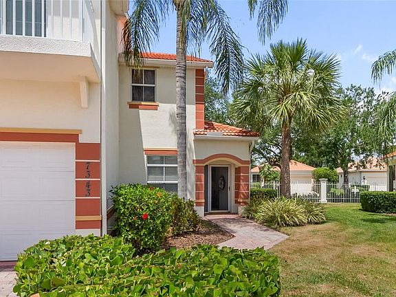 4th image of 7343 FOUNTAIN PALM CIRCLE #na