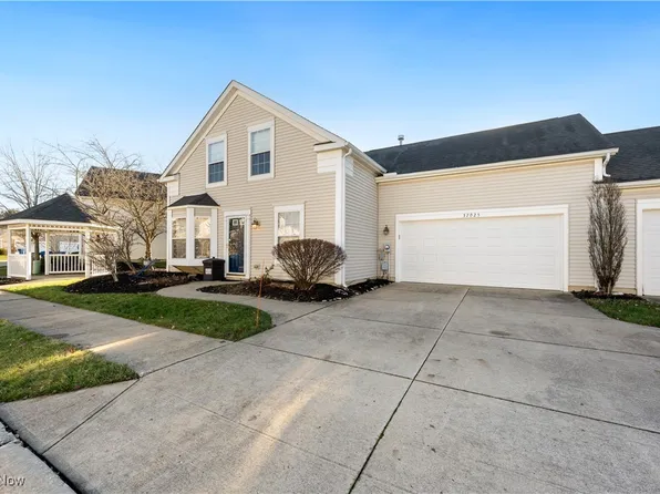 37025 Fairfield Ln, North Ridgeville, OH 44039