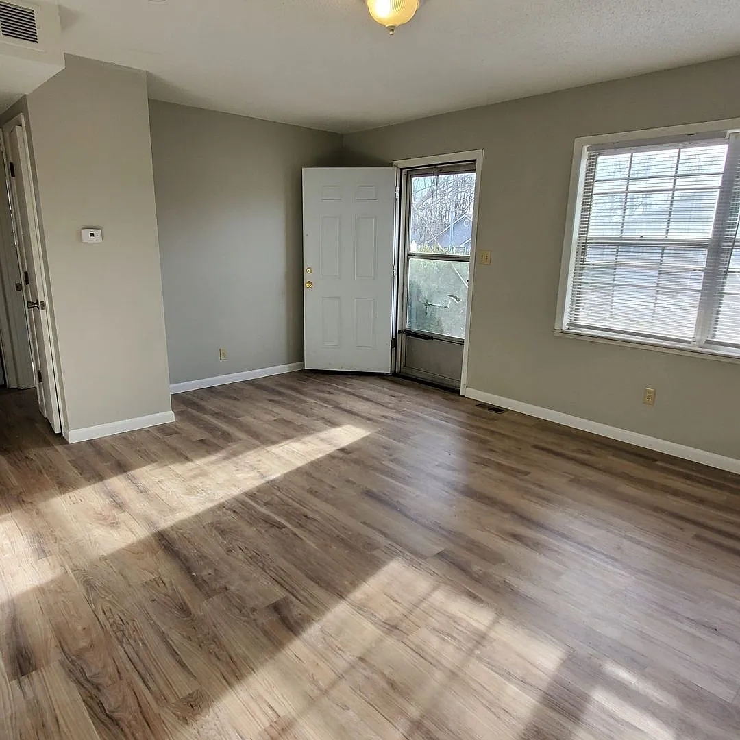 Independence Duplexes — Photo 3