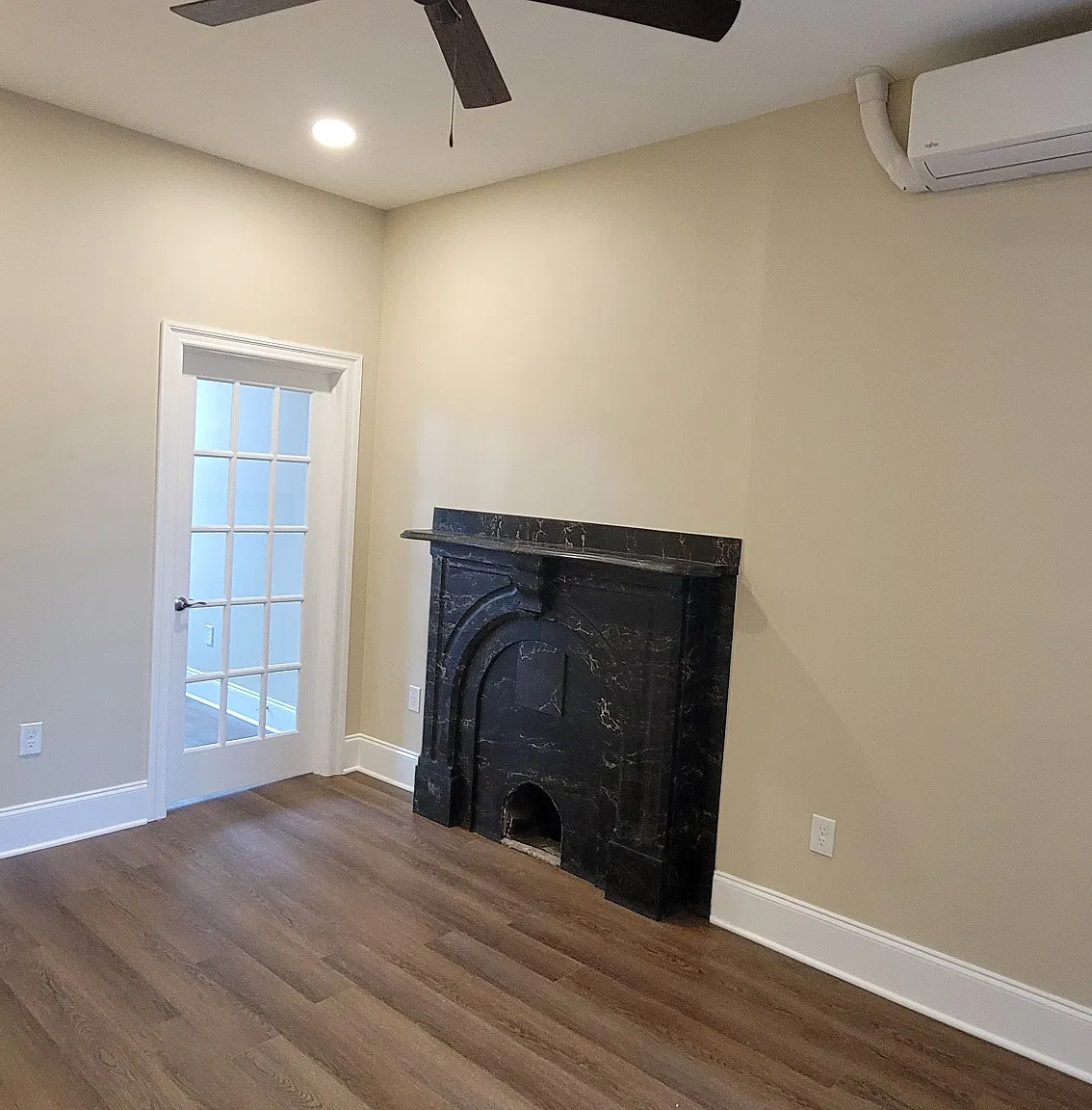 2 bed, 1500 sqft, $1,995 — Photo 3